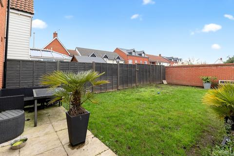 undefined, Sandy Crescent, Southend-on-Sea, SS3