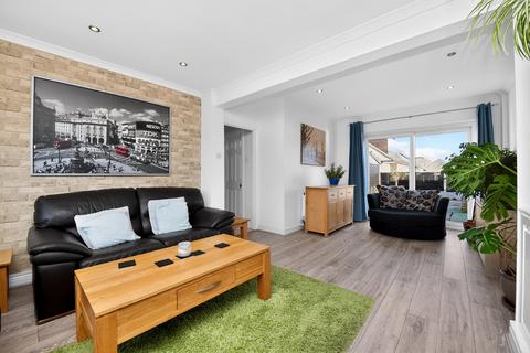 4 bedroom detached house for sale, Ashingdon Road, Rochford, SS4