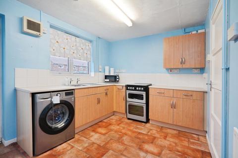 Chesterton Road, Burton-on-Trent, DE14