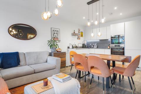 Clarkson Crescent, London, E17