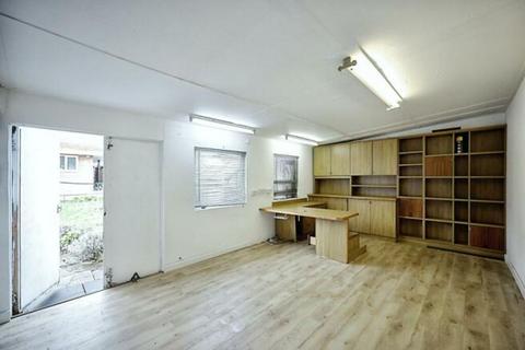 undefined, Edith Road, Maidenhead, SL6