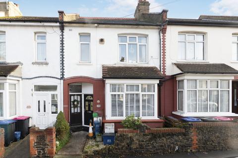 undefined, Silverdale Avenue, Westcliff-on-Sea, SS0