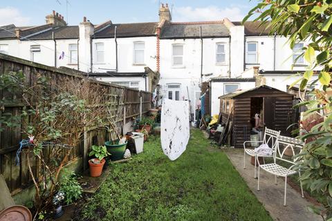 undefined, Silverdale Avenue, Westcliff-on-Sea, SS0