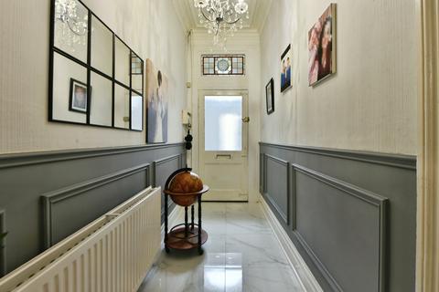 5 bedroom terraced house for sale, High Bank, Manchester, M18