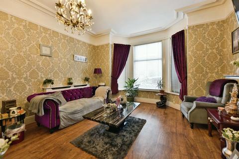 5 bedroom terraced house for sale, High Bank, Manchester, M18