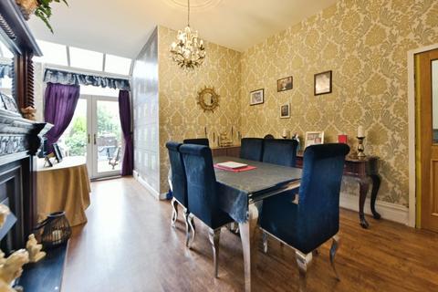 5 bedroom terraced house for sale, High Bank, Manchester, M18