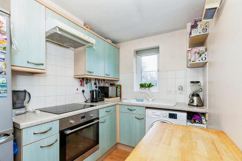 undefined, Botham Drive, Slough, SL1