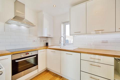 2 bedroom apartment for sale, The Cedars, Broxbourne, EN10