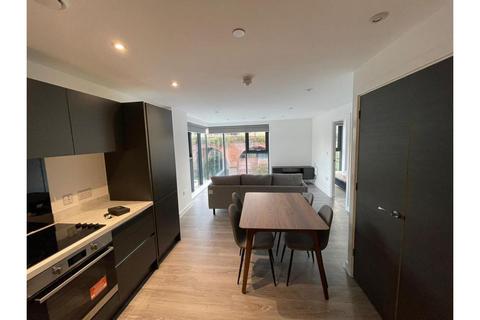 9 Woden Street, Salford, M5