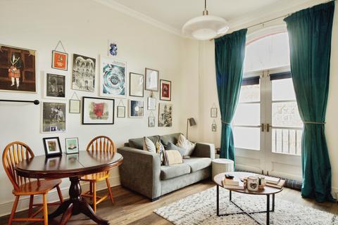 1 bedroom apartment for sale, 6 Harston Drive, Enfield, EN3