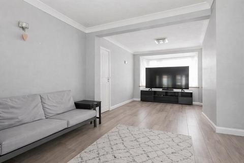 Bramblewood Close, Carshalton, SM5