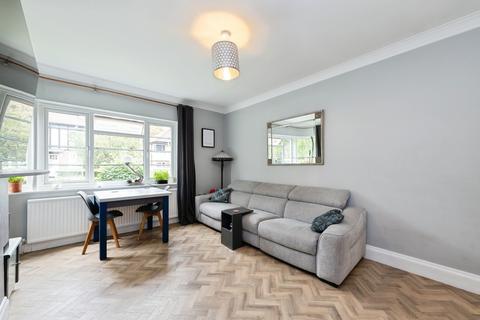 undefined, Grove Avenue, Sutton, SM1