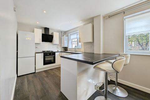 2 bedroom flat for sale, Sanderson Villas, Gateshead, NE8