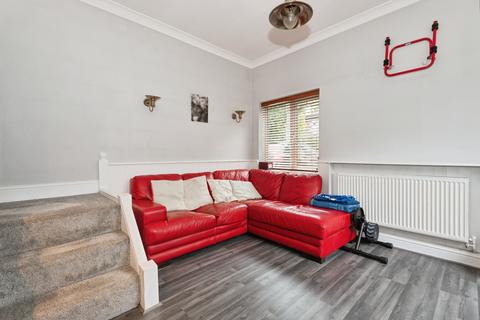 1 bedroom flat for sale, 33 Camden Road, Sutton, SM1