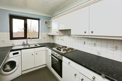 2 bedroom flat for sale, 9 Whitworth Road, Southampton, SO18