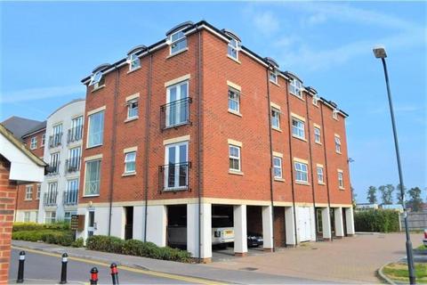 Tobermory Close, Slough, SL3