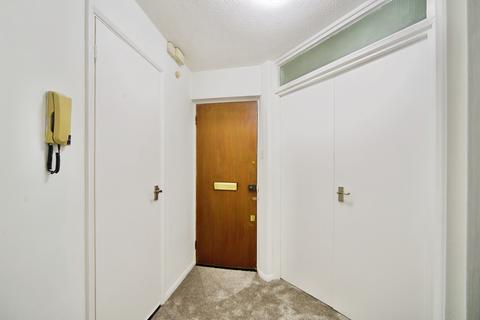 2 bedroom apartment for sale, Uplands Park Road, Enfield, EN2