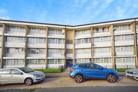 2 bedroom maisonette for sale, Bouvier Road, Enfield, EN3
