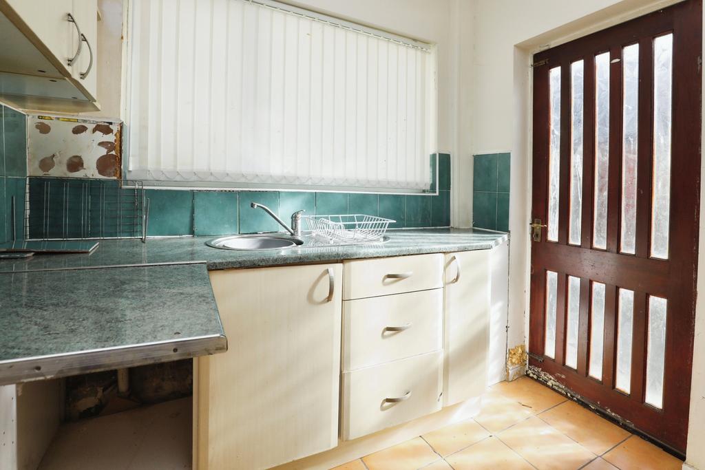 House in Sefton, Liverpool City Region - More