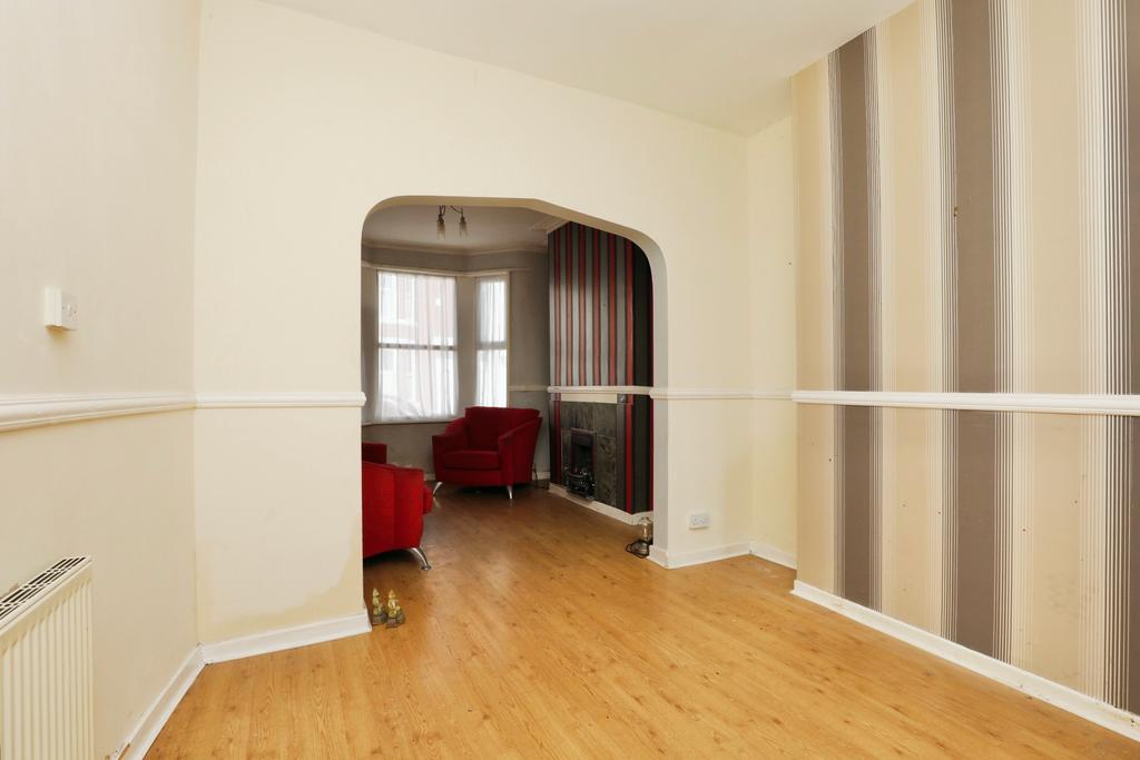 House in Sefton, Liverpool City Region - View 3