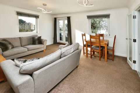 2 bedroom flat for sale, 52 Vespasian Road, Southampton, SO18