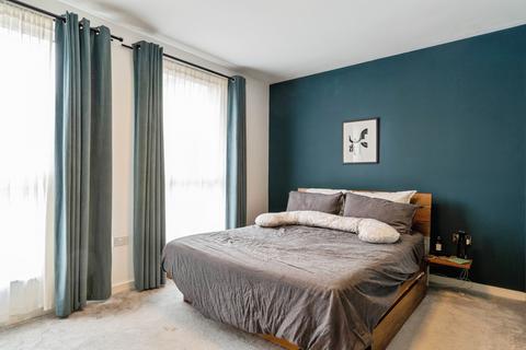 2 bedroom apartment for sale, 19 Castle Street, London, E13
