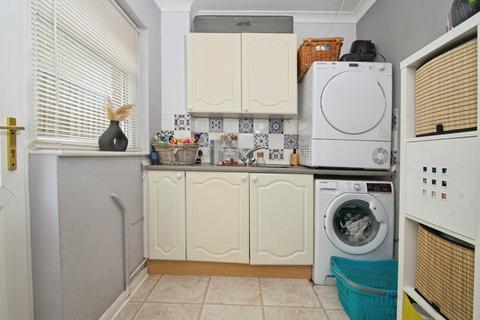 undefined, Pleasant Heights, Porth, CF39