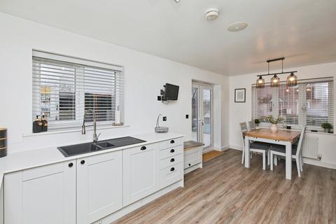 3 bedroom detached house for sale, Dove Meadow, Derby, DE21