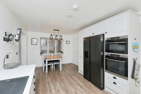 3 bedroom detached house for sale, Dove Meadow, Derby, DE21