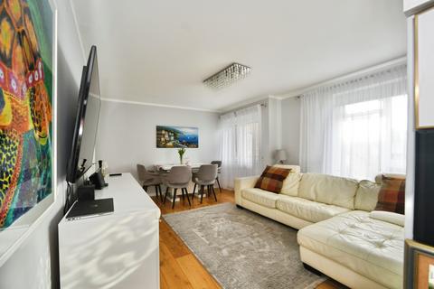 2 bedroom flat for sale, Quinta Drive, Barnet, EN5