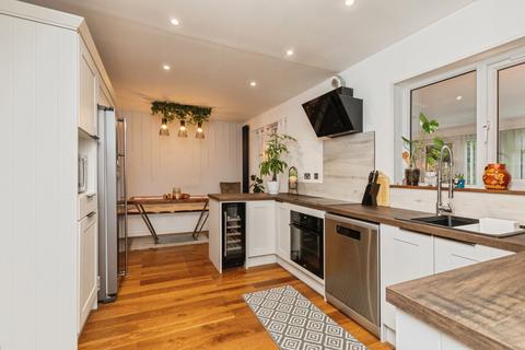 undefined, Hallards Close, Bristol, BS11
