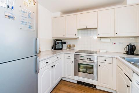 2 bedroom flat for sale, Winton Street, Southampton, SO14