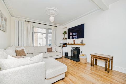 4 bedroom end of terrace house for sale, Bristol Street, Bridgend, CF32