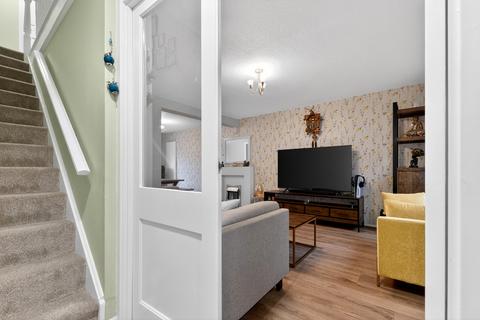 4 bedroom semi-detached house for sale, Apeldoorn Drive, Wallington, SM6
