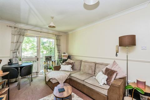 undefined, 164 Millbrook Road East, Southampton, SO15