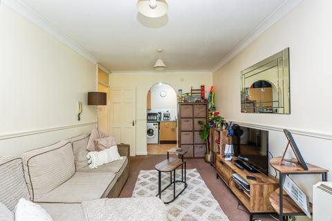 undefined, 164 Millbrook Road East, Southampton, SO15