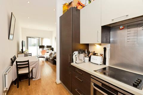 1 bedroom apartment for sale, 2 Aqua Vista Square, London, E3