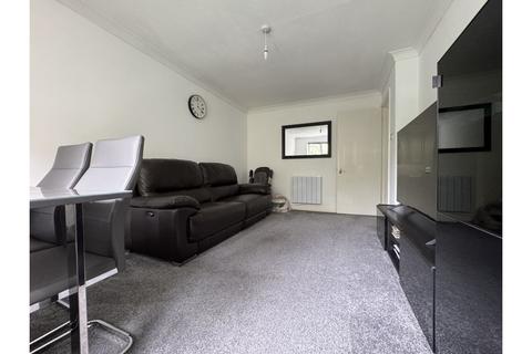1 bedroom apartment for sale, Worcester Gardens, Slough, SL1