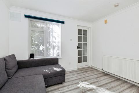 undefined, Braemar Gardens, Slough, SL1