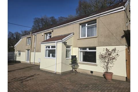 3 bedroom detached house for sale, Dan-y-Twyn, Treharris, CF46