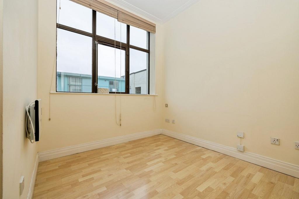 Bedroom Three/Study