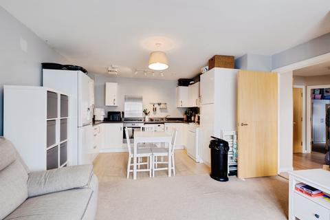 undefined, Queen Katherine Road, Lymington, SO41