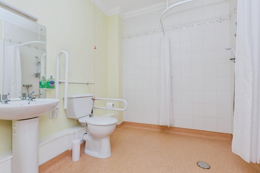 Master En-suite