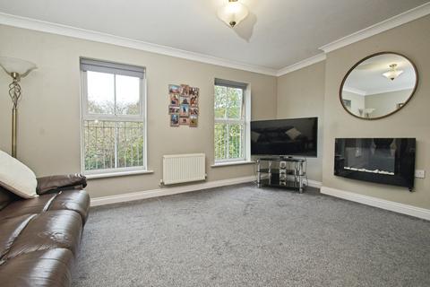 4 bedroom semi-detached house for sale, Clos Springfield, Pontyclun, CF72
