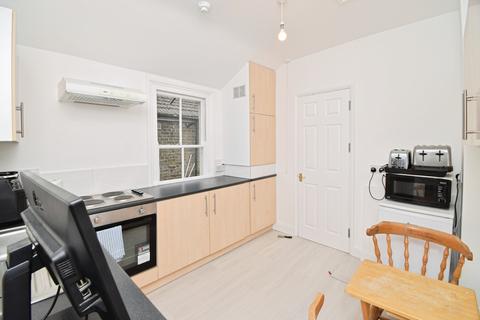 2 bedroom flat for sale, Chandler Avenue, London, E16