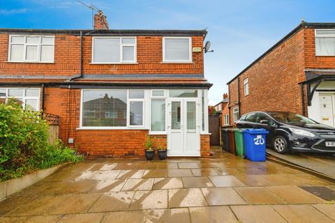 3 bedroom semi-detached house for sale, Ridge Crescent, Manchester, M45