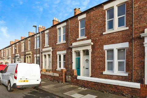 3 bedroom flat for sale, Chirton West View, North Shields, NE29