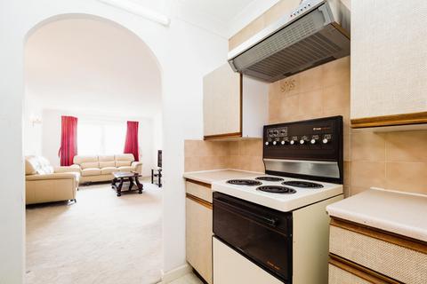 1 bedroom retirement property for sale, 128 Beehive Lane, Ilford, IG4