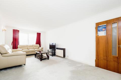1 bedroom retirement property for sale, 128 Beehive Lane, Ilford, IG4