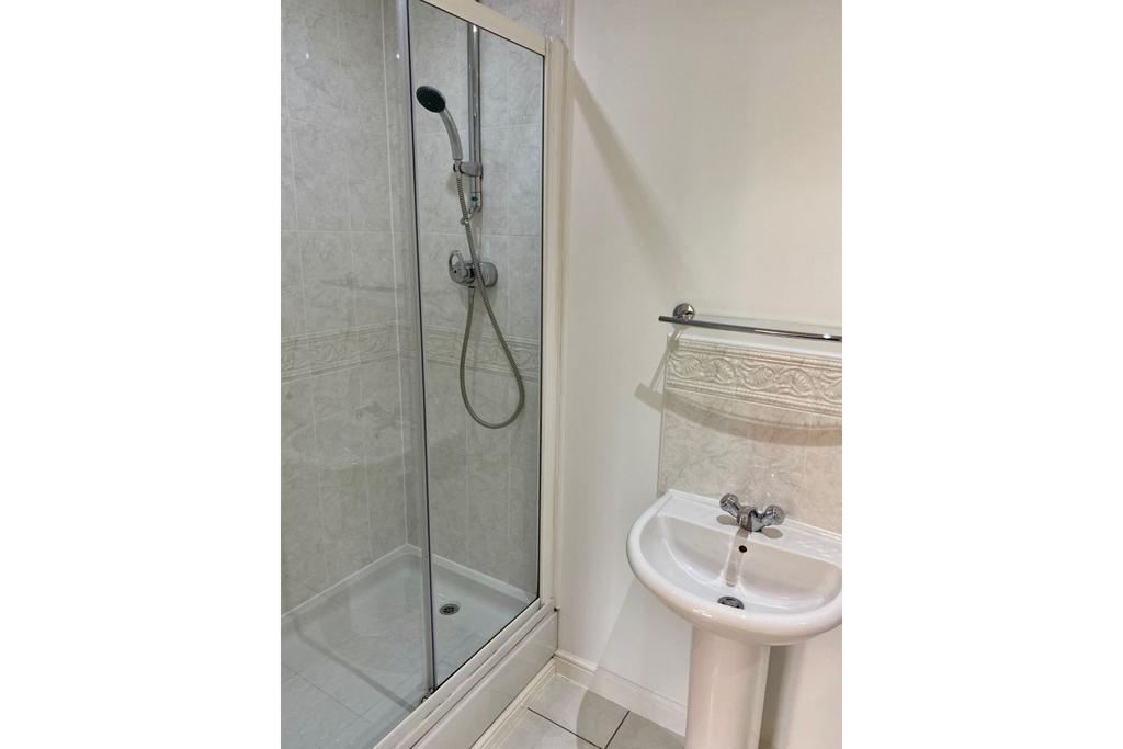Master En-suite